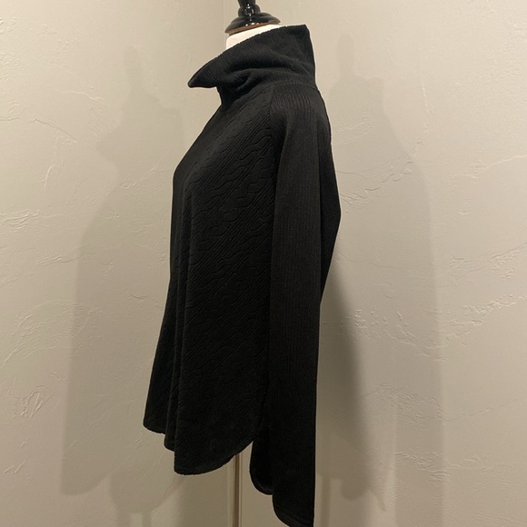 New, without tags. Ladies Wooly Bully knit tunic top - Picture 3 of 8